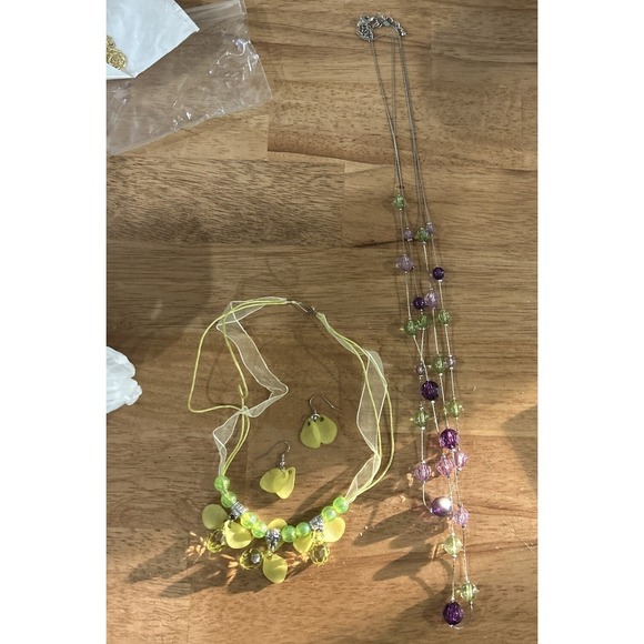 Fashion Jewelry Jewelry - 2 Sets Of Necklace And 1‎ Pair Of Earrings